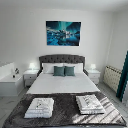 Casa Rodella -suite- San Sisto Semesterbostad